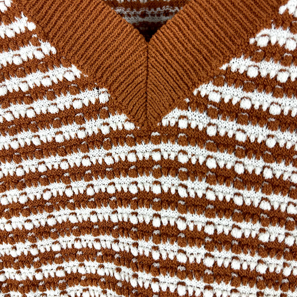 7 For All Mankind Brown and White V-Neck Sweater - Picture 5 of 11
